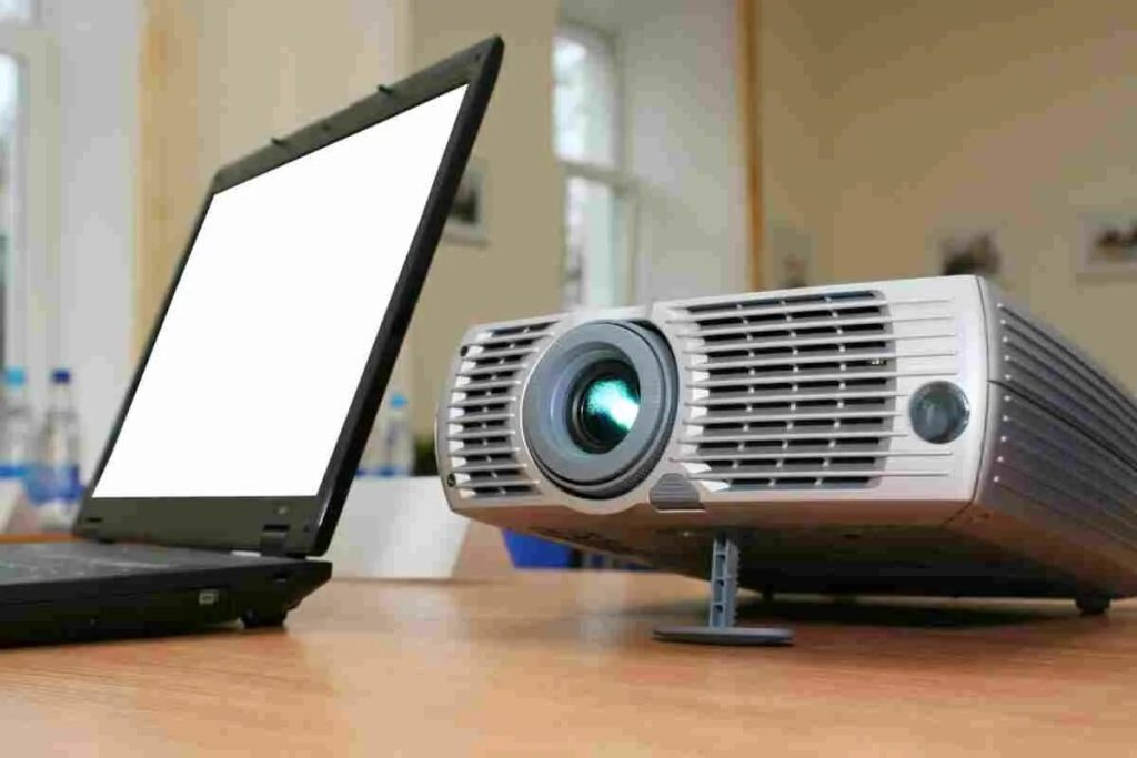 Kto má starý HDMI kábel, má poklad: nevyhadzujte ich, sú oveľa užitočnejšie, ako si myslíte